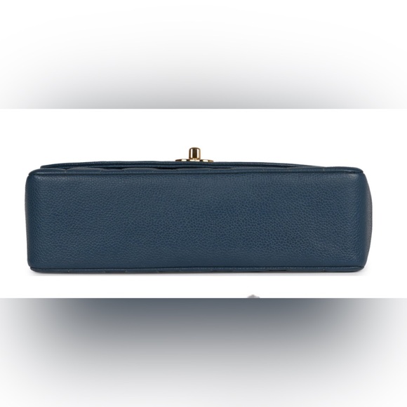 CHANEL Vintage Diana Flap Bag Blue Caviar Gold Hardware Leather Crossbody - Picture 6 of 10